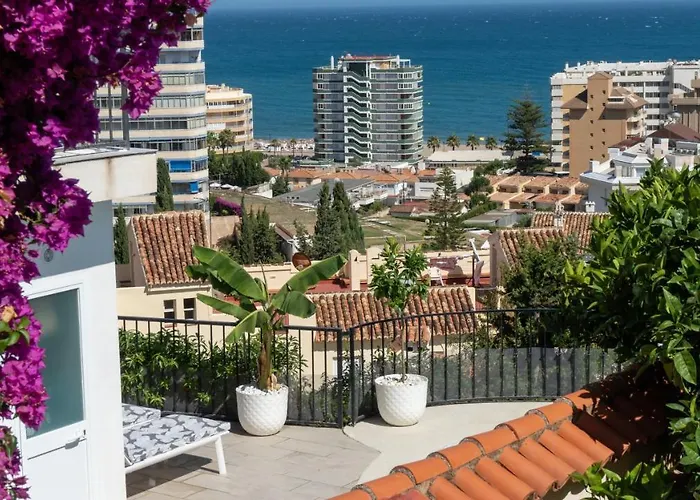 别墅 New Luxury Tuulia With Private Pool And Parking 丰希罗拉