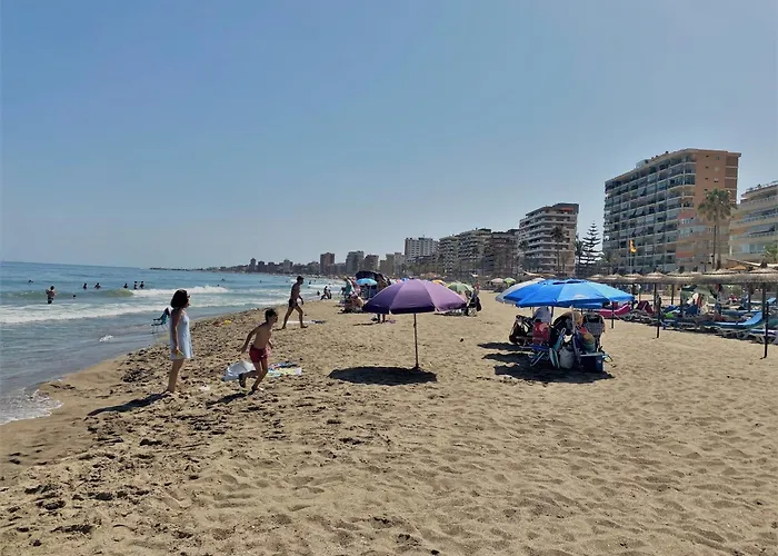 别墅 New Luxury Tuulia With Private Pool And Parking 丰希罗拉